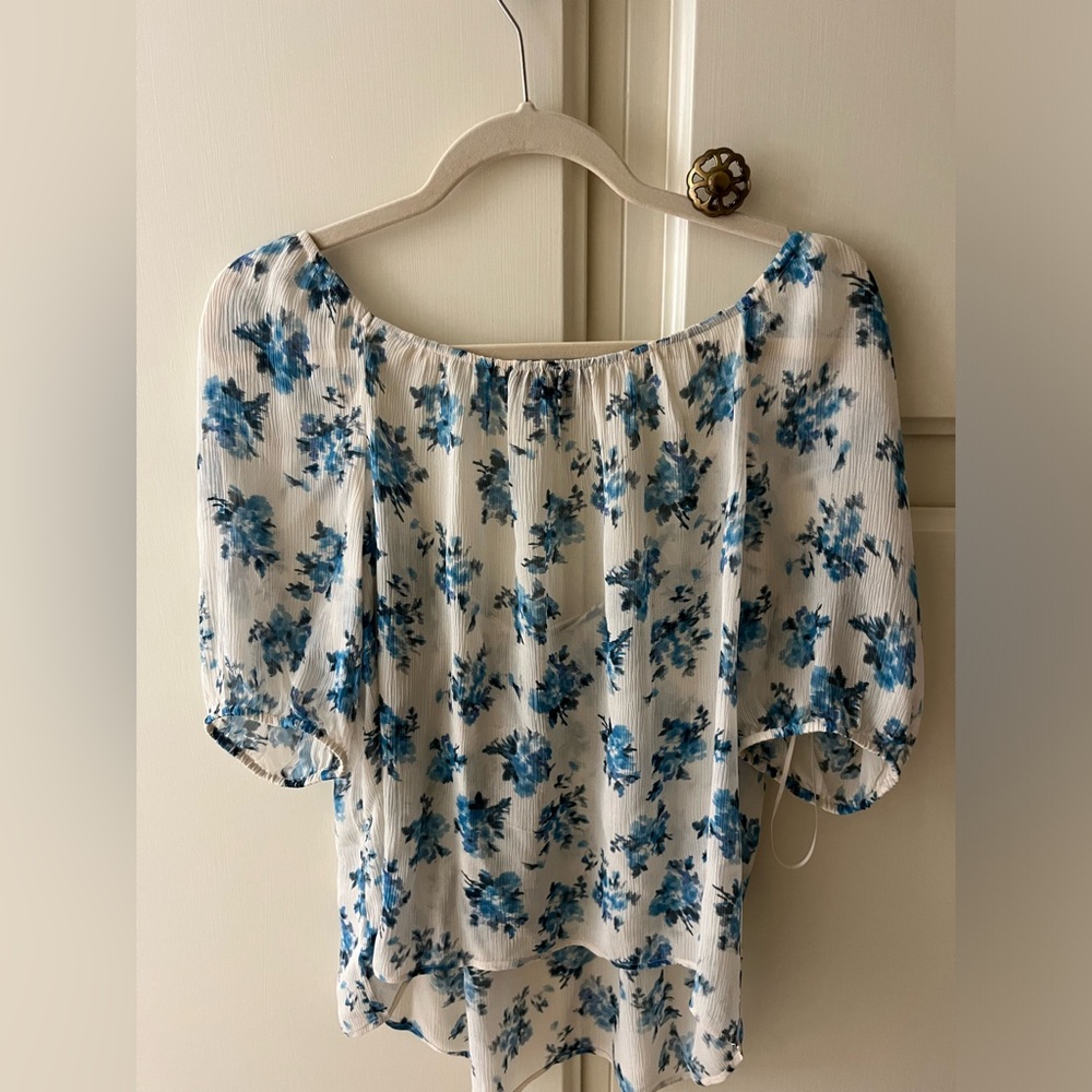 PAIGE brand bohemian floral top size medium